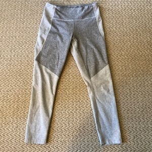 Outdoor Voices Grey & White Warm-Up 7/8 leggings